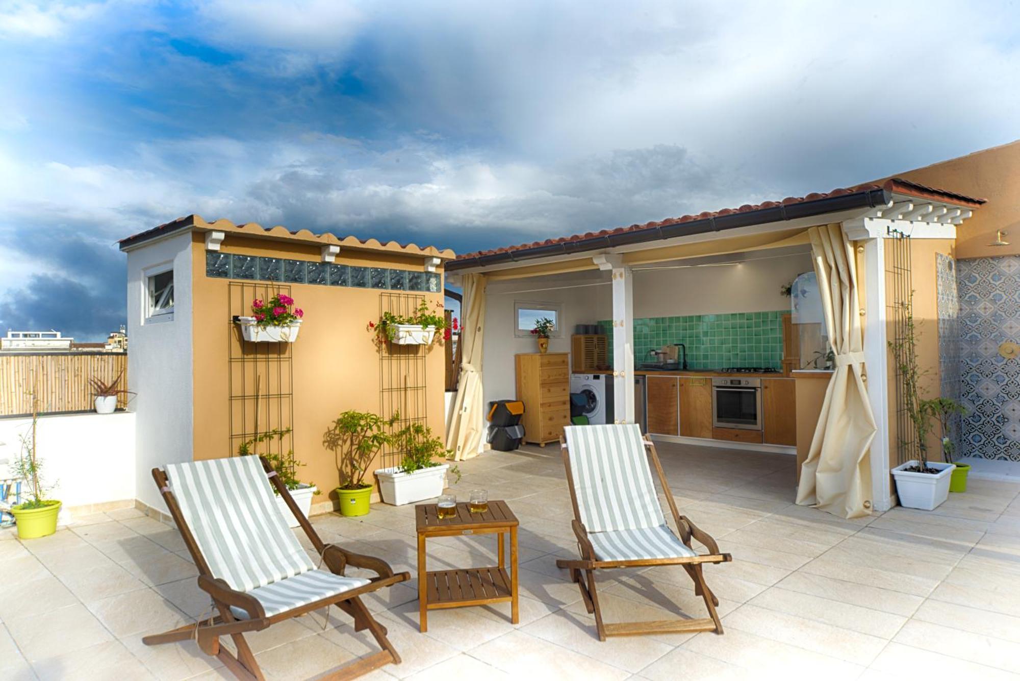 Terrace Rooms Olbia Center Екстериор снимка