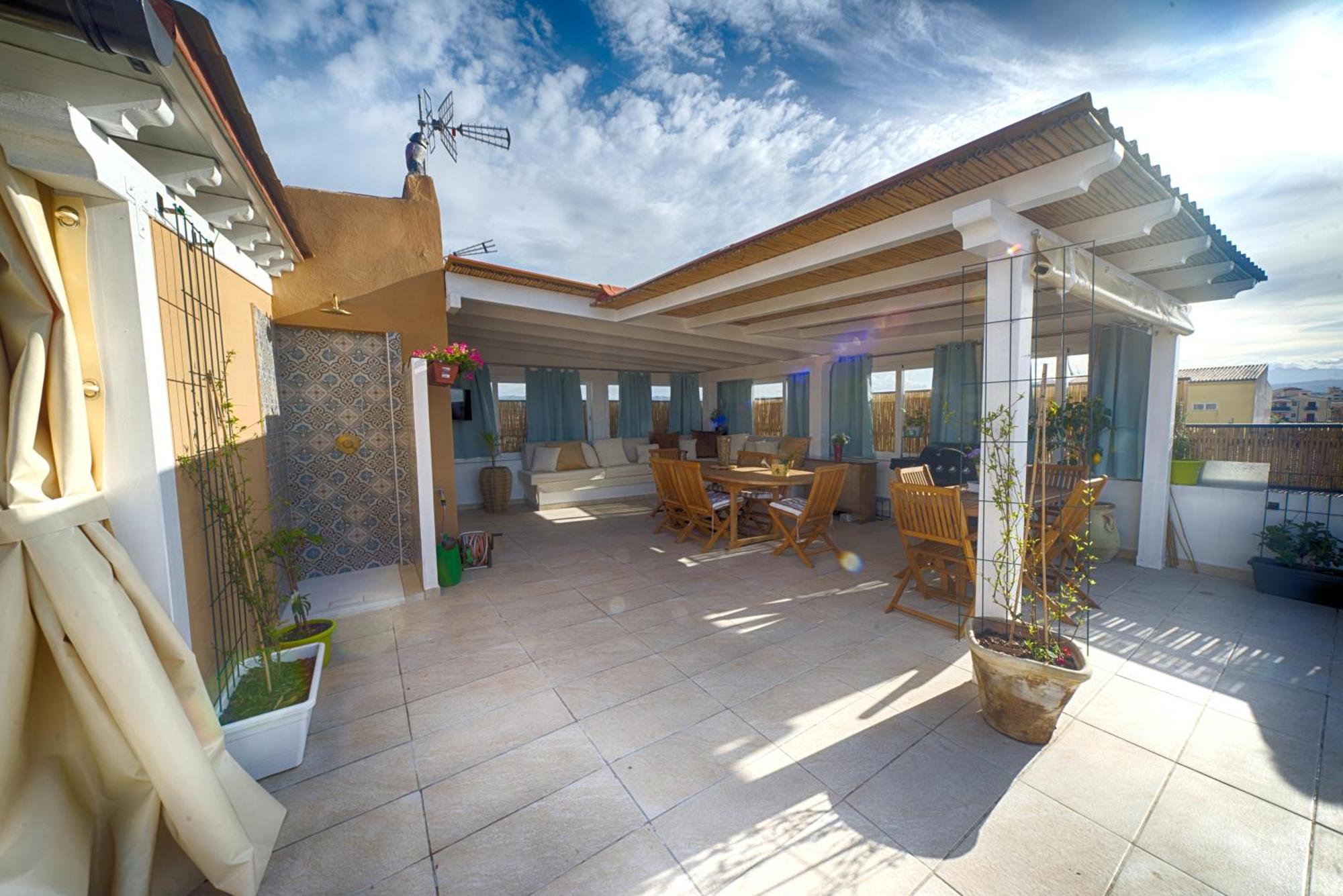 Terrace Rooms Olbia Center Екстериор снимка