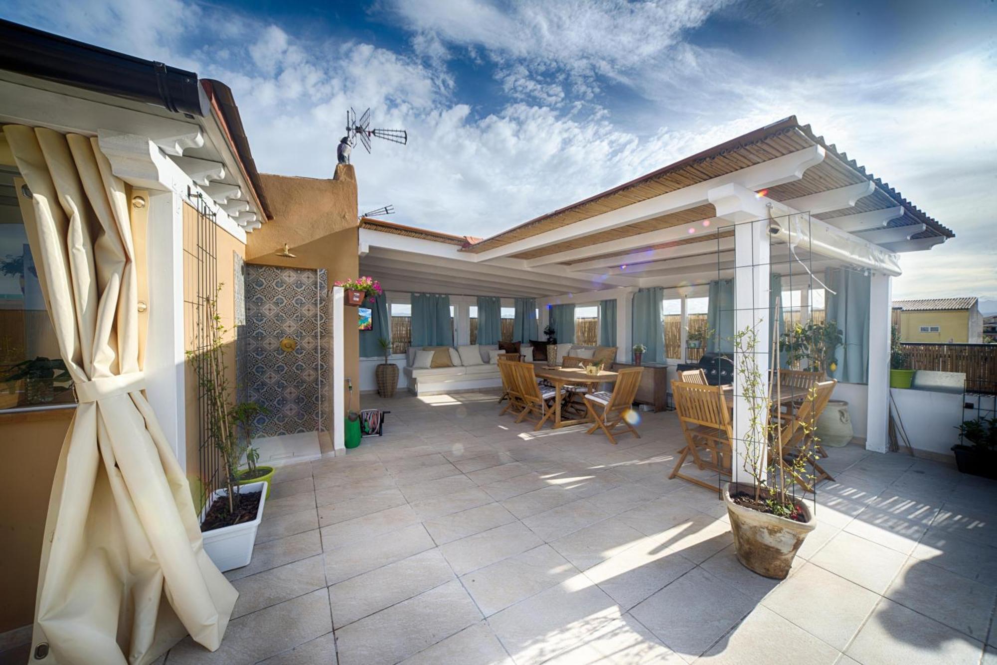 Terrace Rooms Olbia Center Екстериор снимка